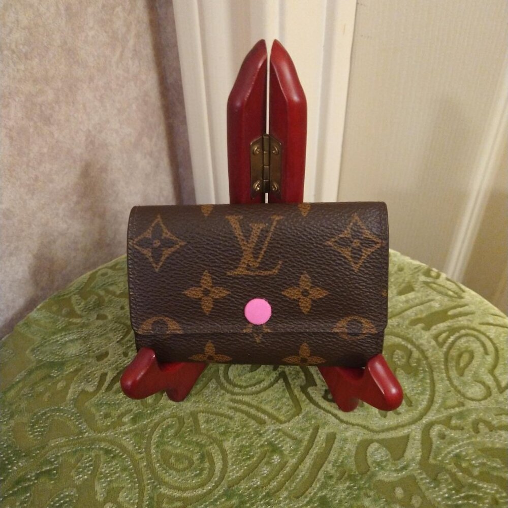 Louis Vuitton 6 Key Case Fuchsia